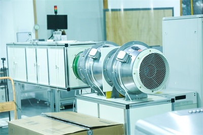 獨(dú)選廚電百億企業(yè)，采筑“超級工廠”廚電站考察團(tuán)走進(jìn)方太技術(shù)研究