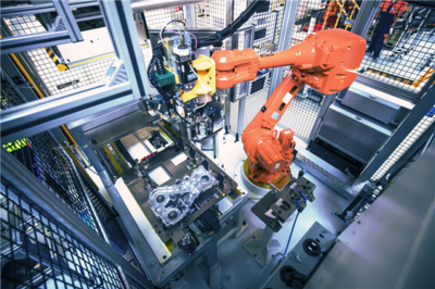 走進(jìn)世界級“微米工廠” 解密吉利智擎三缸機(jī)奧秘